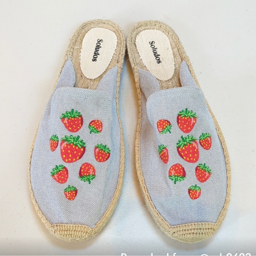 Soludos The Smoking Mule Espadrille Blue Strawberry Embroidered Mules
